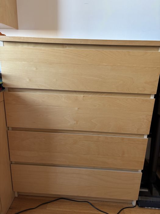 Zestaw mebli Ikea duża pakowna szafa, biurko, komoda, półka, regał