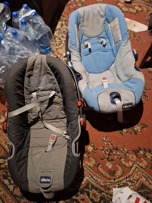 Oddam dwa foteliki Chicco