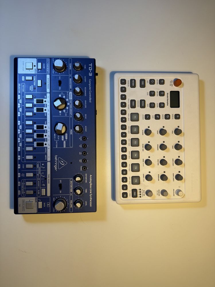 Behringer TD-3 Analogowy Syntezator Acid Bass prawie Roland TB 303