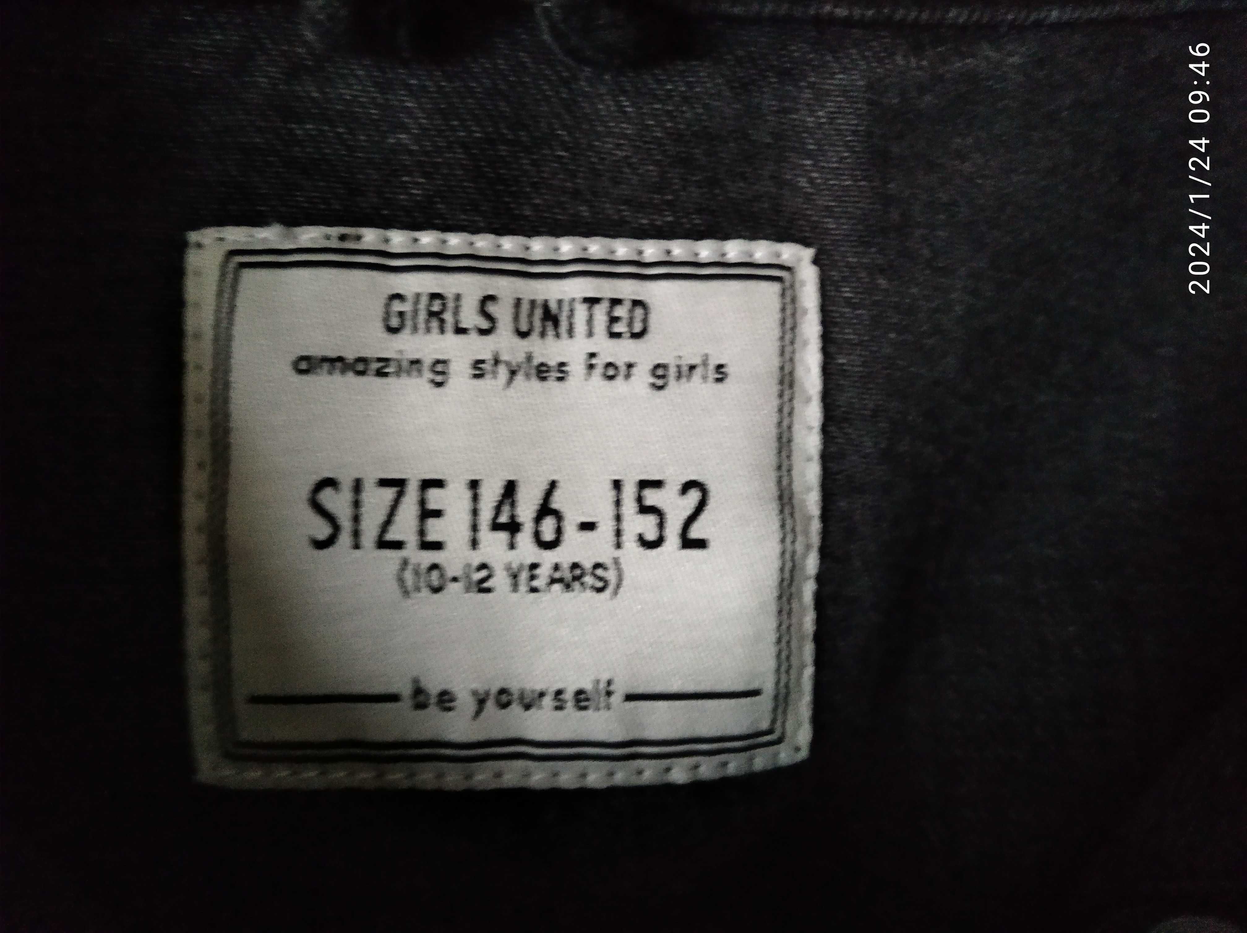 Katana jeans z przetarciami rozm. 146/152 Firma GIRLS