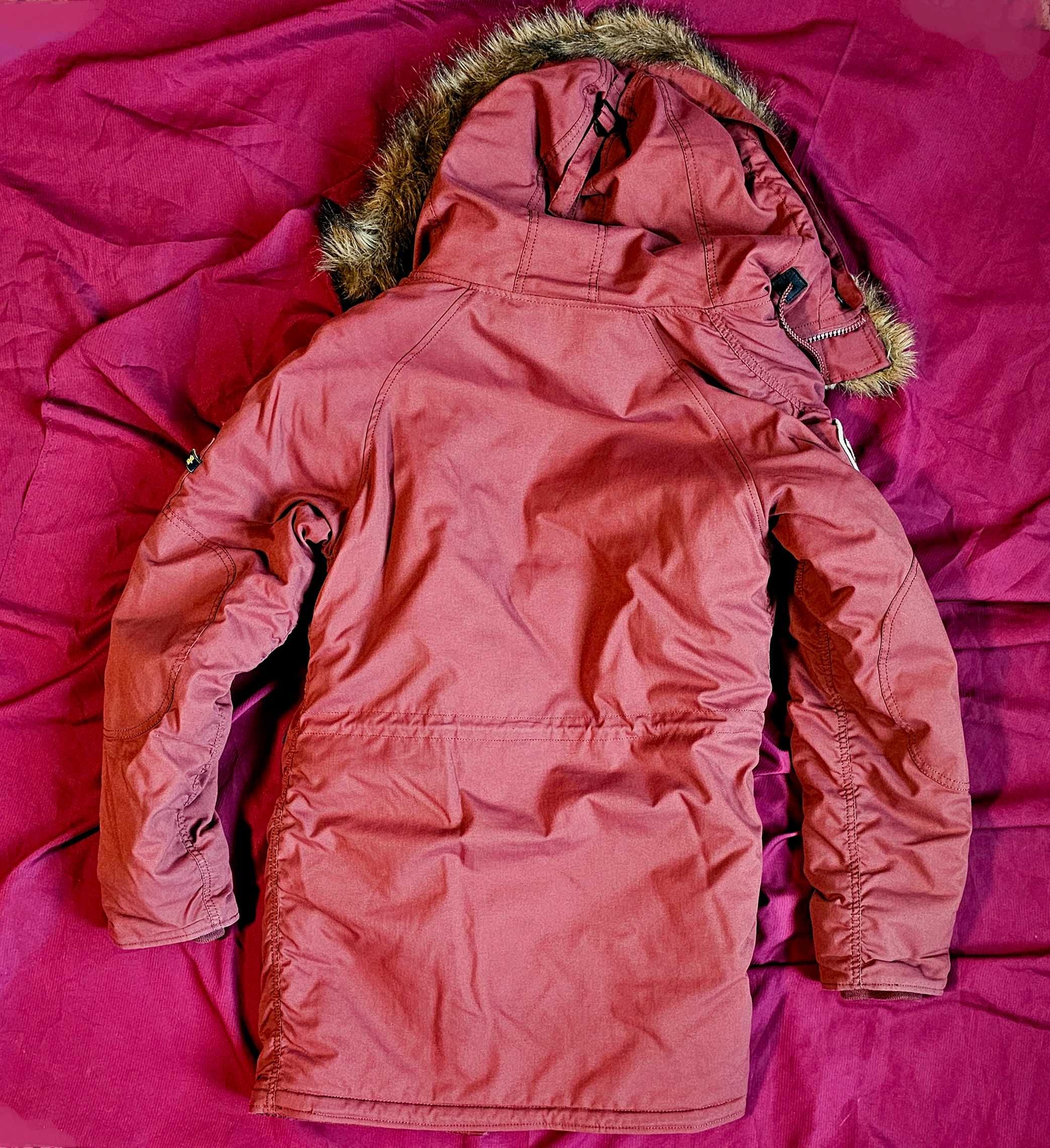 Продам крутую оригинальную куртку парку alpha industries n3b limited e
