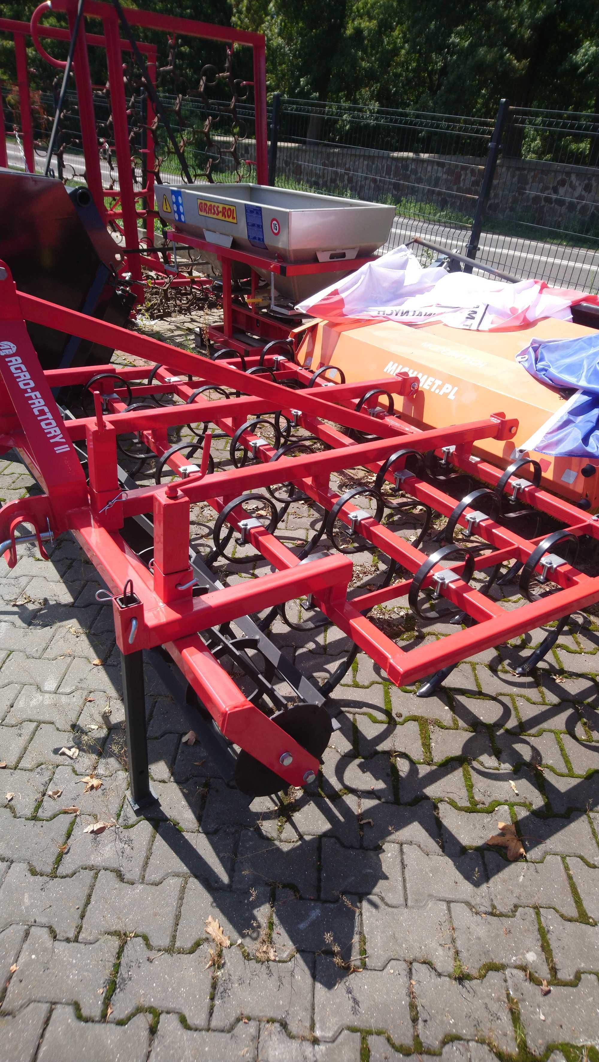 Agregat przedsiewny uprawowy 2,3m