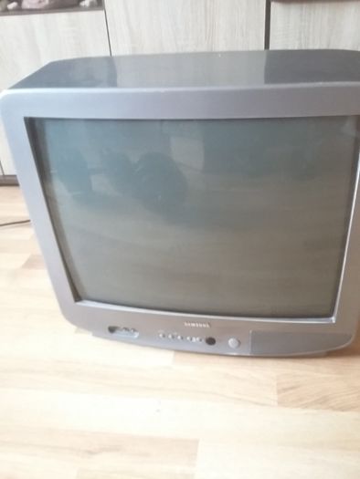 Sprzedam odbiornik TV CRT