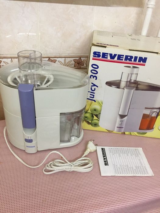 Новая электросоковыжималка соковыжималка SEVERIN Juicy 300 - Германия