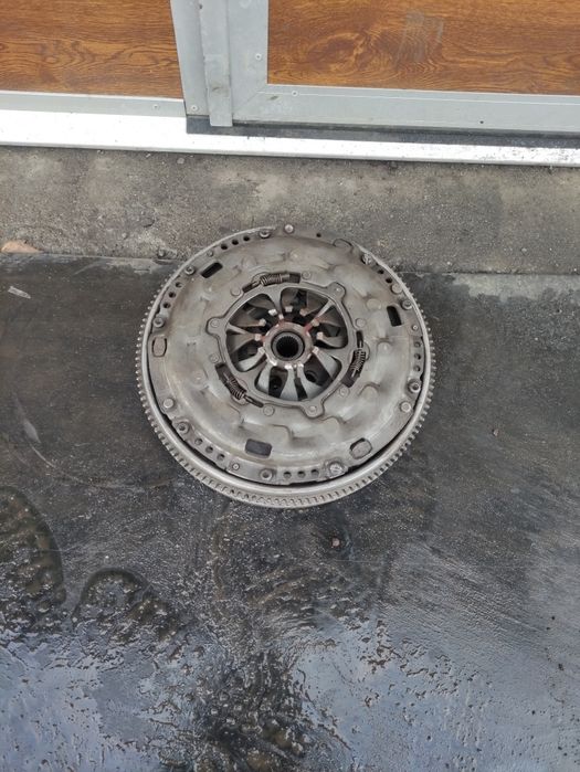 Dwumasa sprzęgło docisk VW t5 1.9TDI