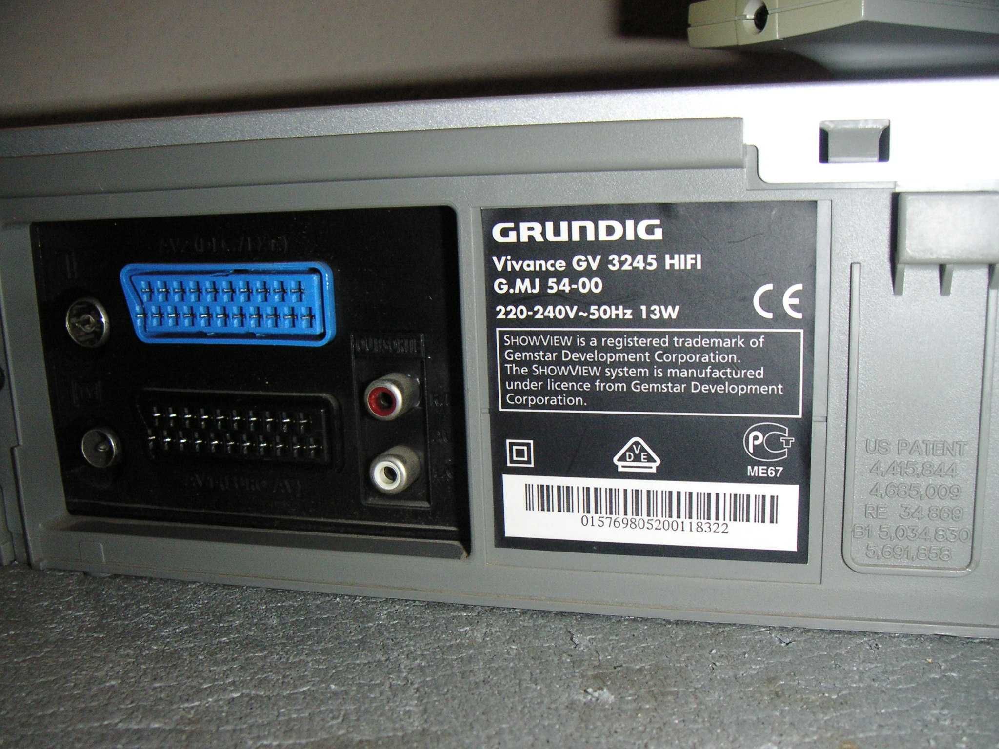 Magnetowid VHS Grundig 
Vivence 45 GV 3245 HIFI Stereo