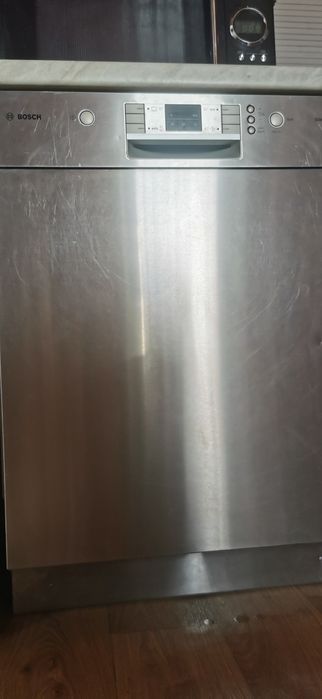 Посудомийна машина  60см