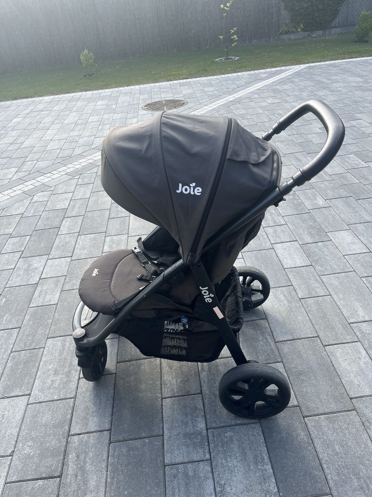 Wozek spacerowy jolie