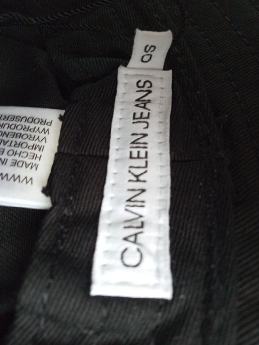 Nowy oryginalny kapelusz bucket hat Calvin Klein