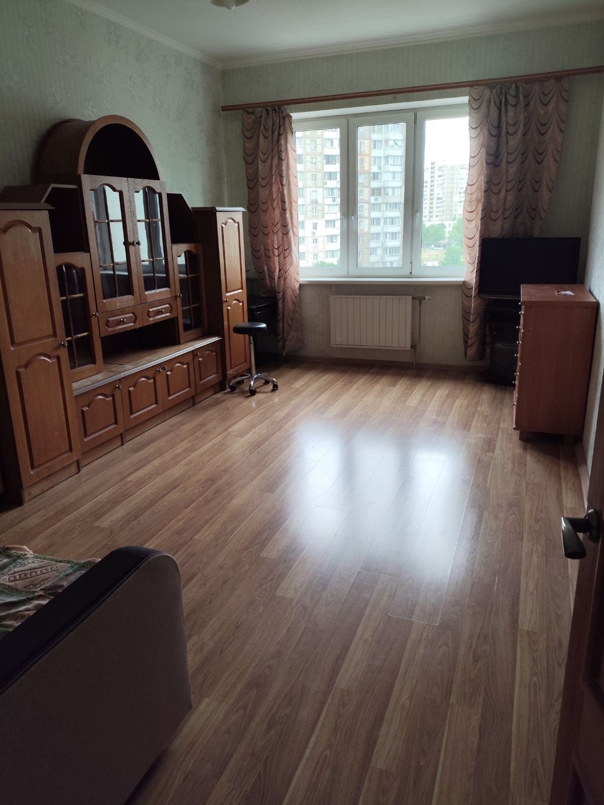 Здам 1-кім 50м Ремонт Меблі вул.Градинська
