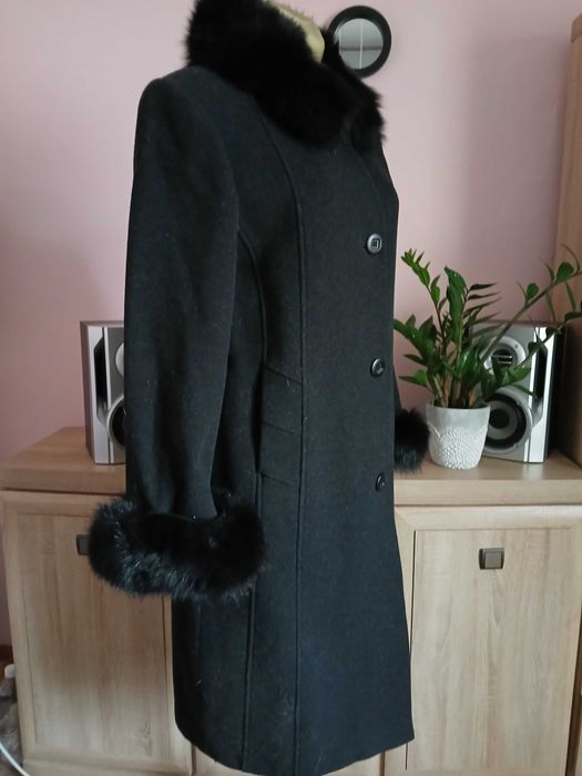 Elegancki,włoski Płaszcz r,46[polskier.42]70%wełna obszycia natur.