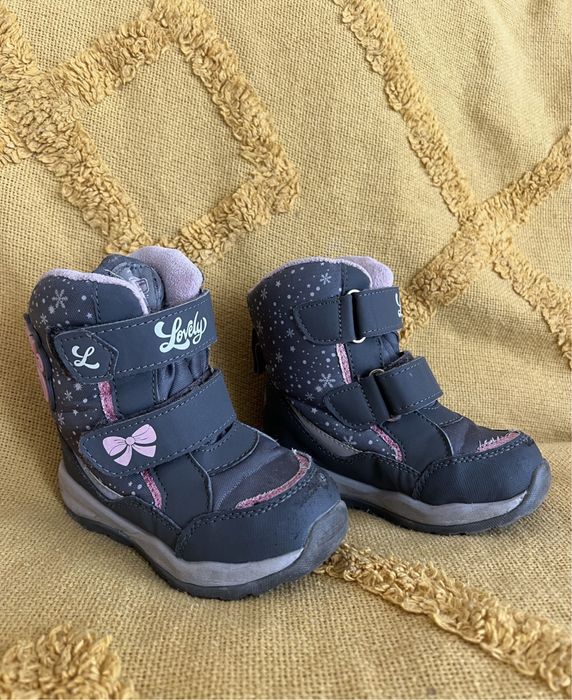 Зимові чобітки для дівчинки B&G 26 розмір