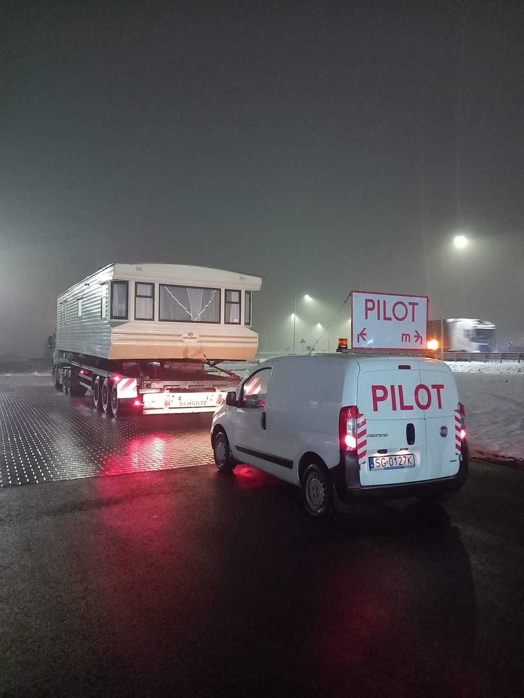 Transport domków Holenderskich z HDS burtówka dłużyca niskiepodwozie