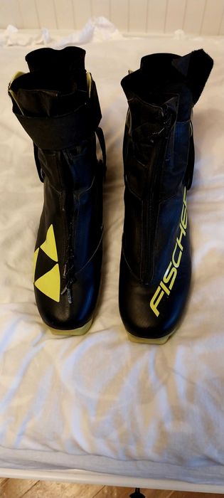 Buty do nart biegówek Fisher