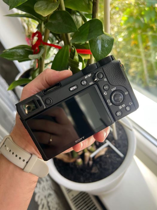 Фотокамера Sony A6600 не вкл