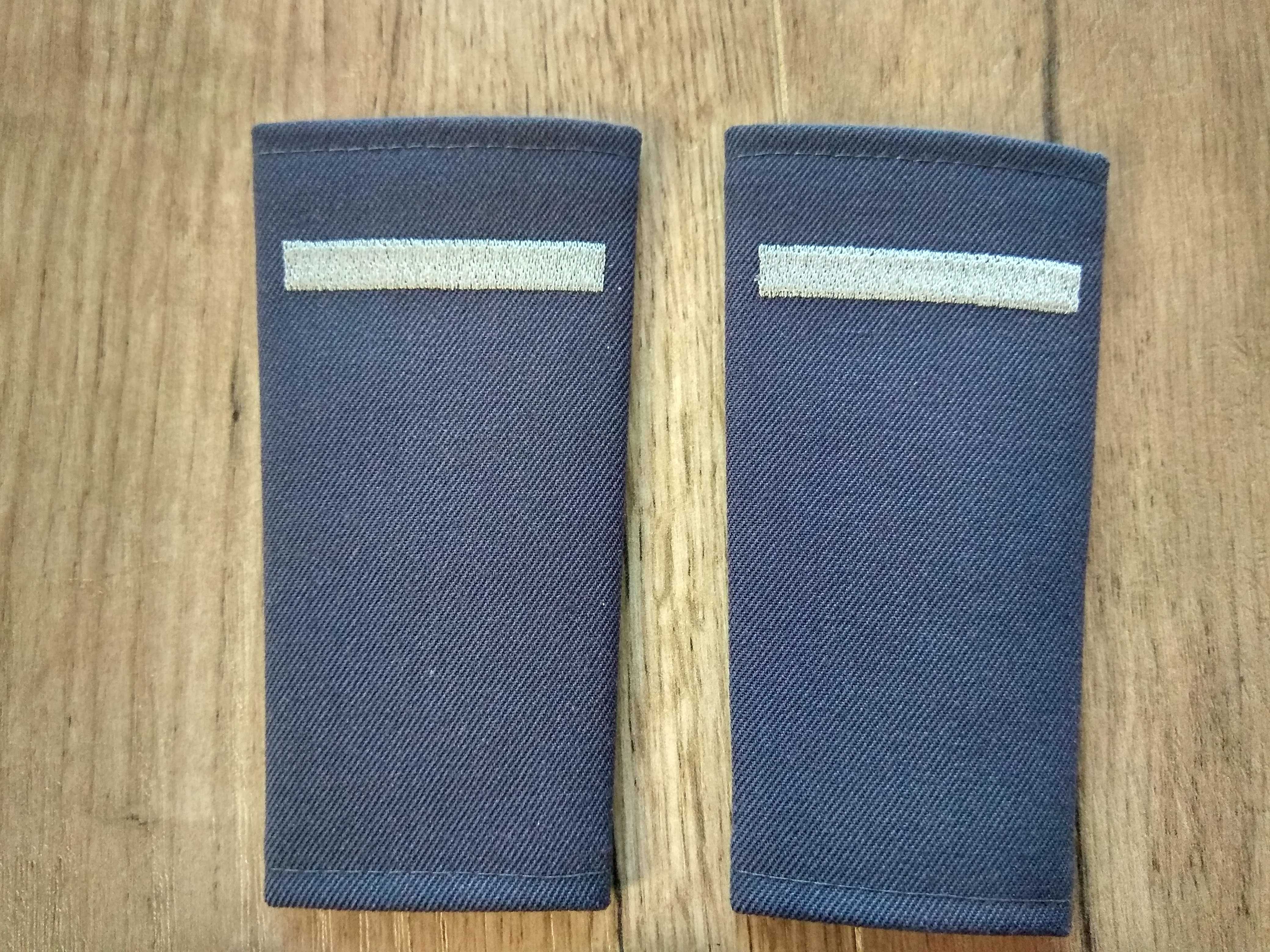 Pagony starszy szeregowy  koloru stalowego mundur galowy,sweter