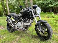 Ducati Monster Ducati Moster S2R 800 Black Edition ze Szwajcarii