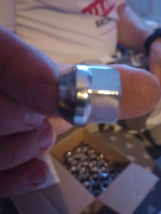 Nakrętki do koła Honda Civic