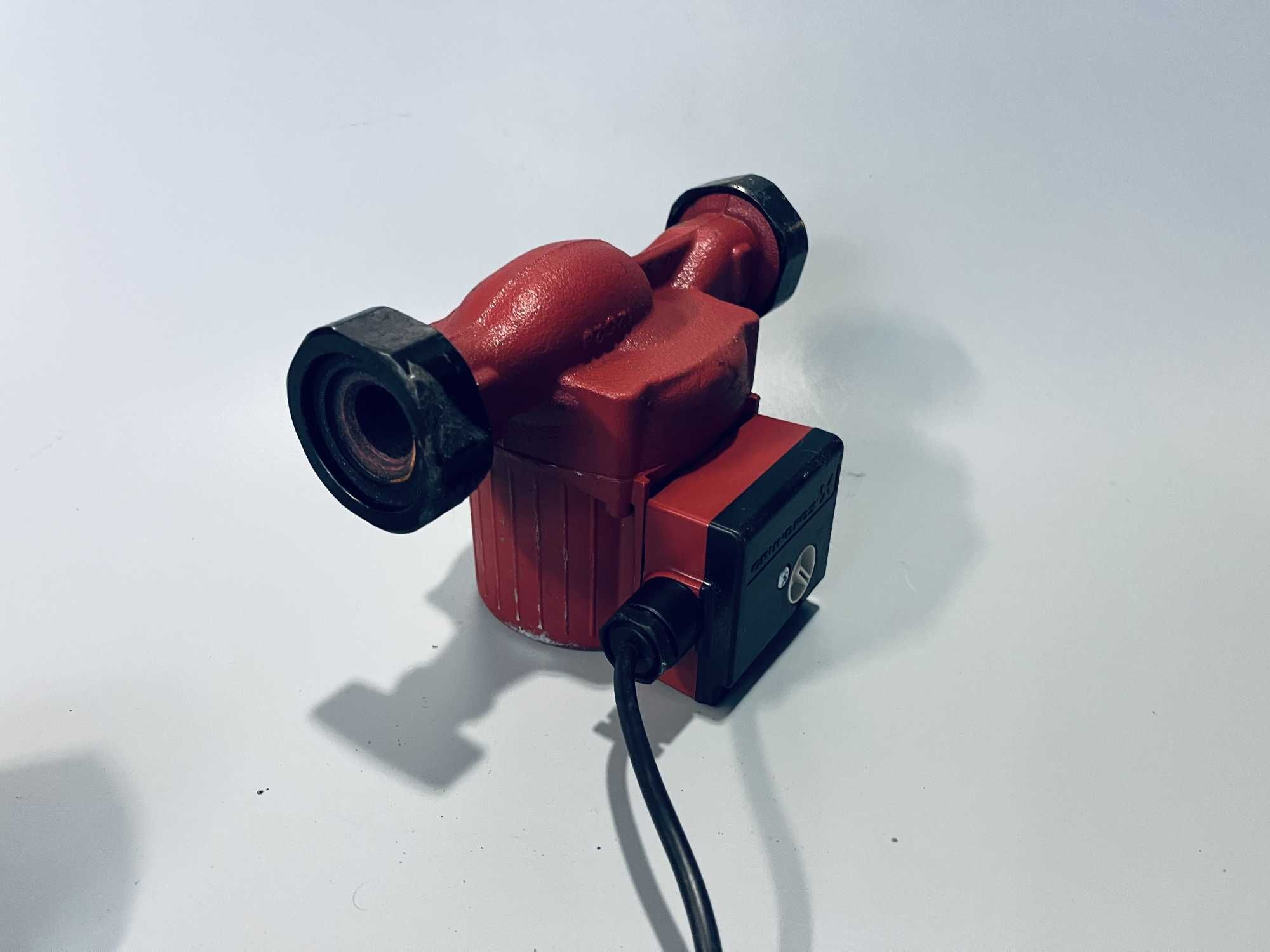 Pompa wody Grundfos UP BASIC 25-4 180 + programator ST-1021C – używane