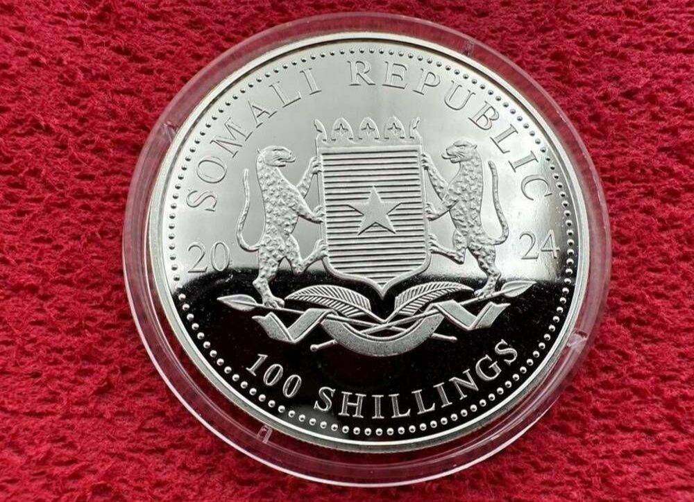 Інвестиційна срібна монета "Сомалійський слон". 1 унція 2024.