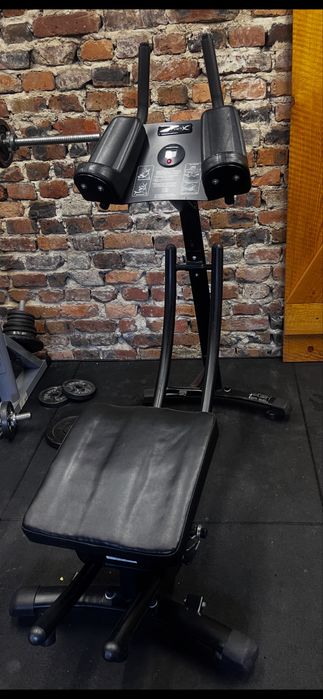 Urządzenie do ćwiczeń mięśni brzucha