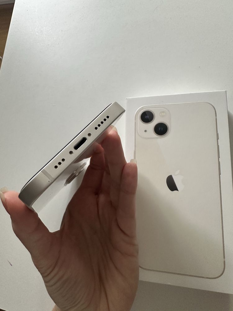 iPhone 13 white 128 GB