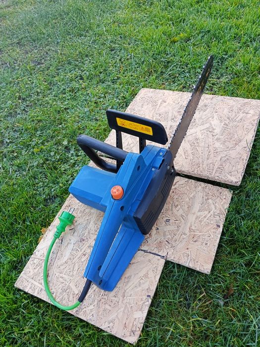 Piła łańcuchowa elektryczna