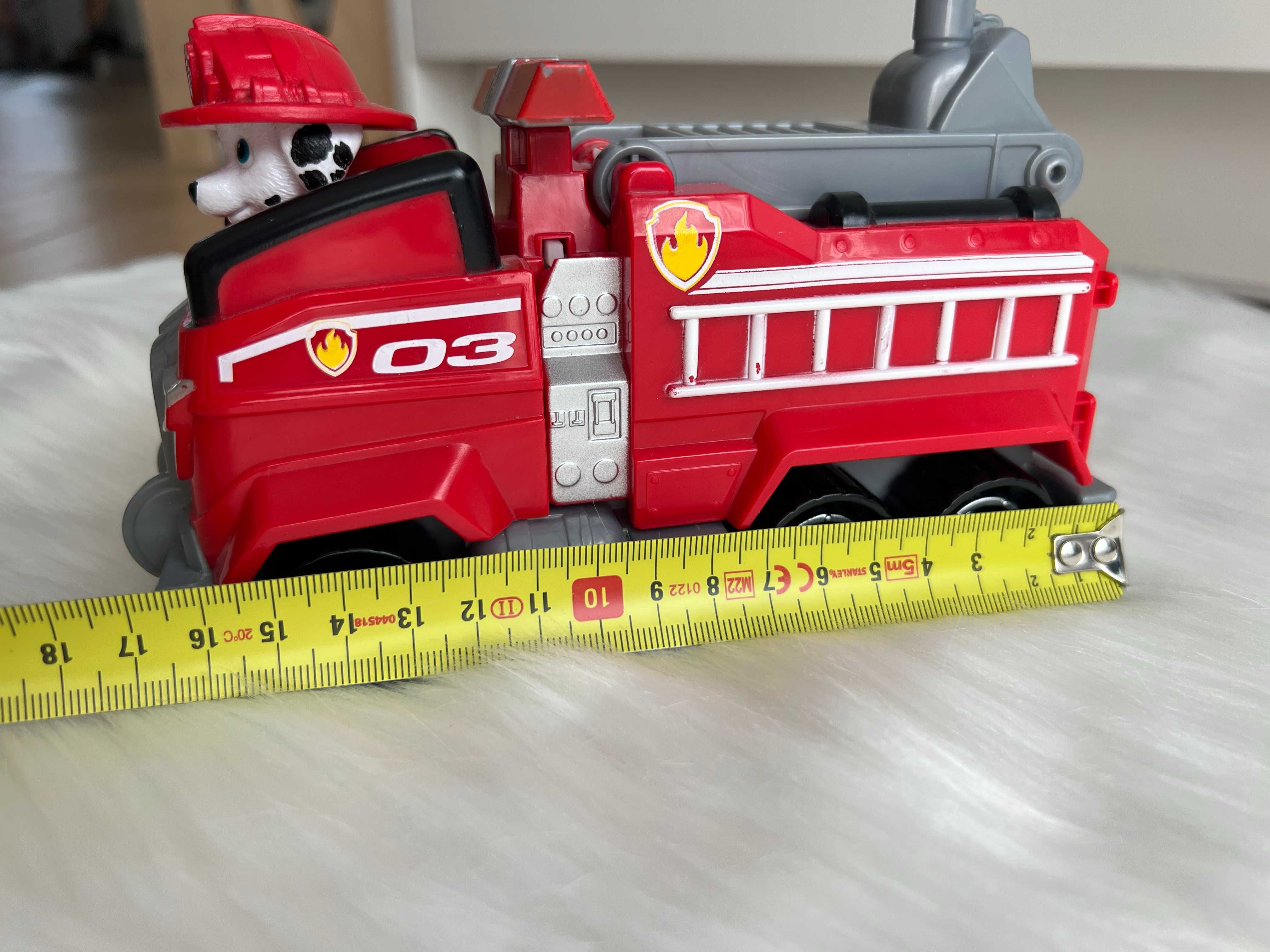Psi Patrol z Figurką Marshall Deluxe wóz strażacki transformers