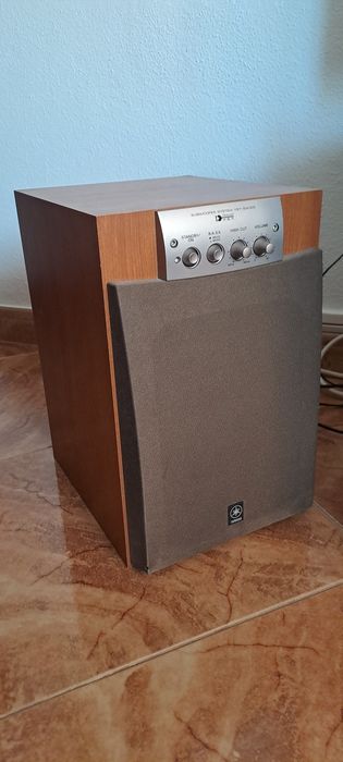 Subwoofer yamaha