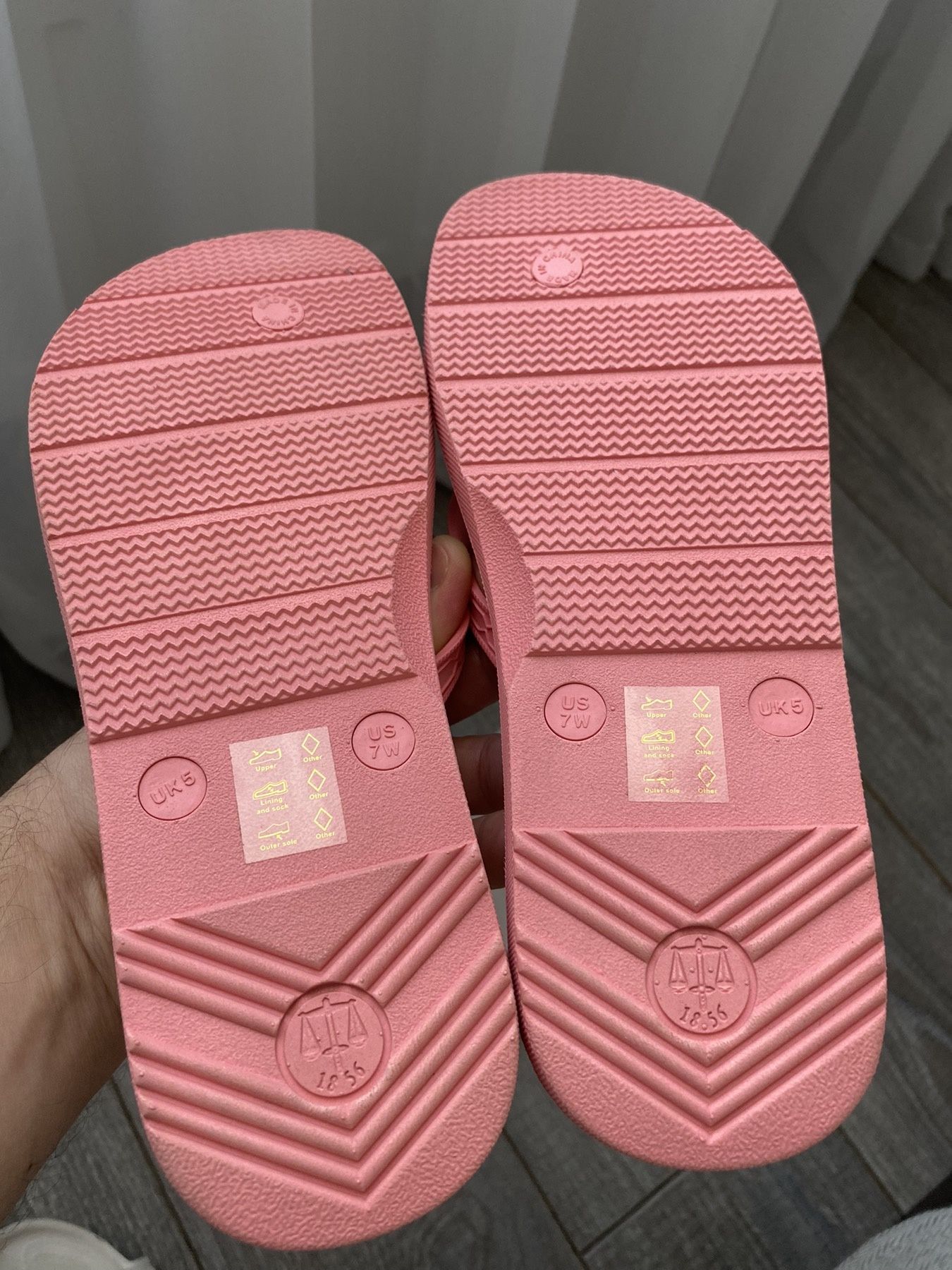 Шльопанці, в'єтнамки Hunter Flip-flops, 38
Flip-flops