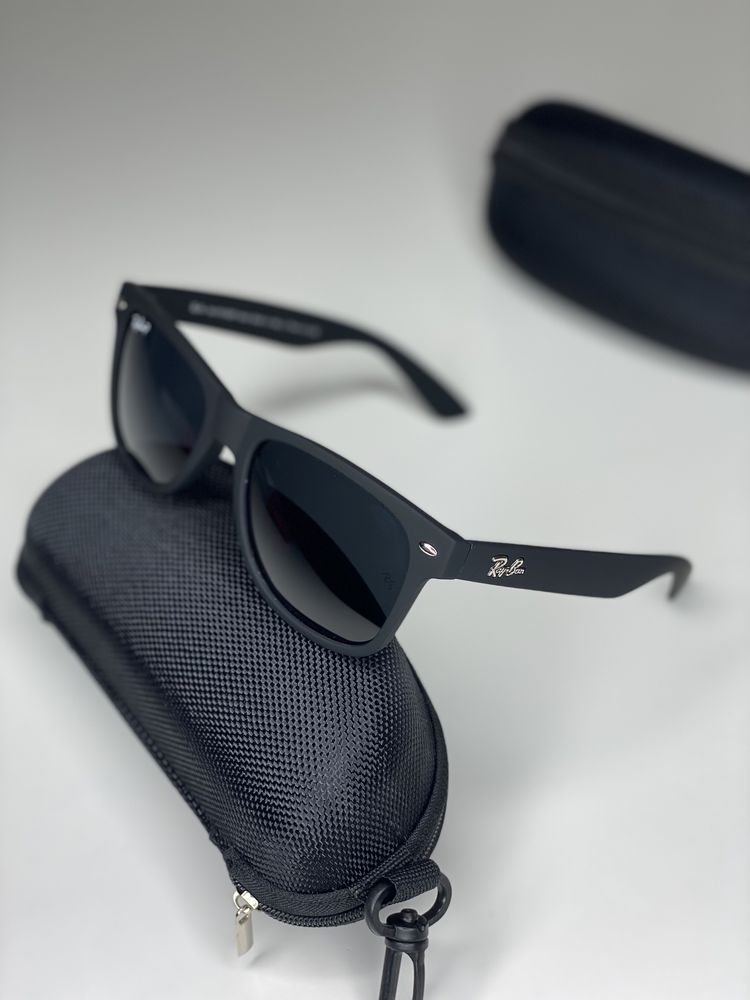 Мужские солнцезащитные очки Ray Ban POLARIZED черные Wayfarer рей бен