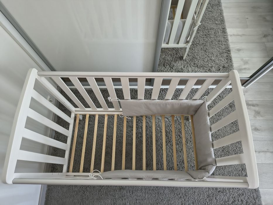 Sprzedam łóżeczko niemowlęce 100x50