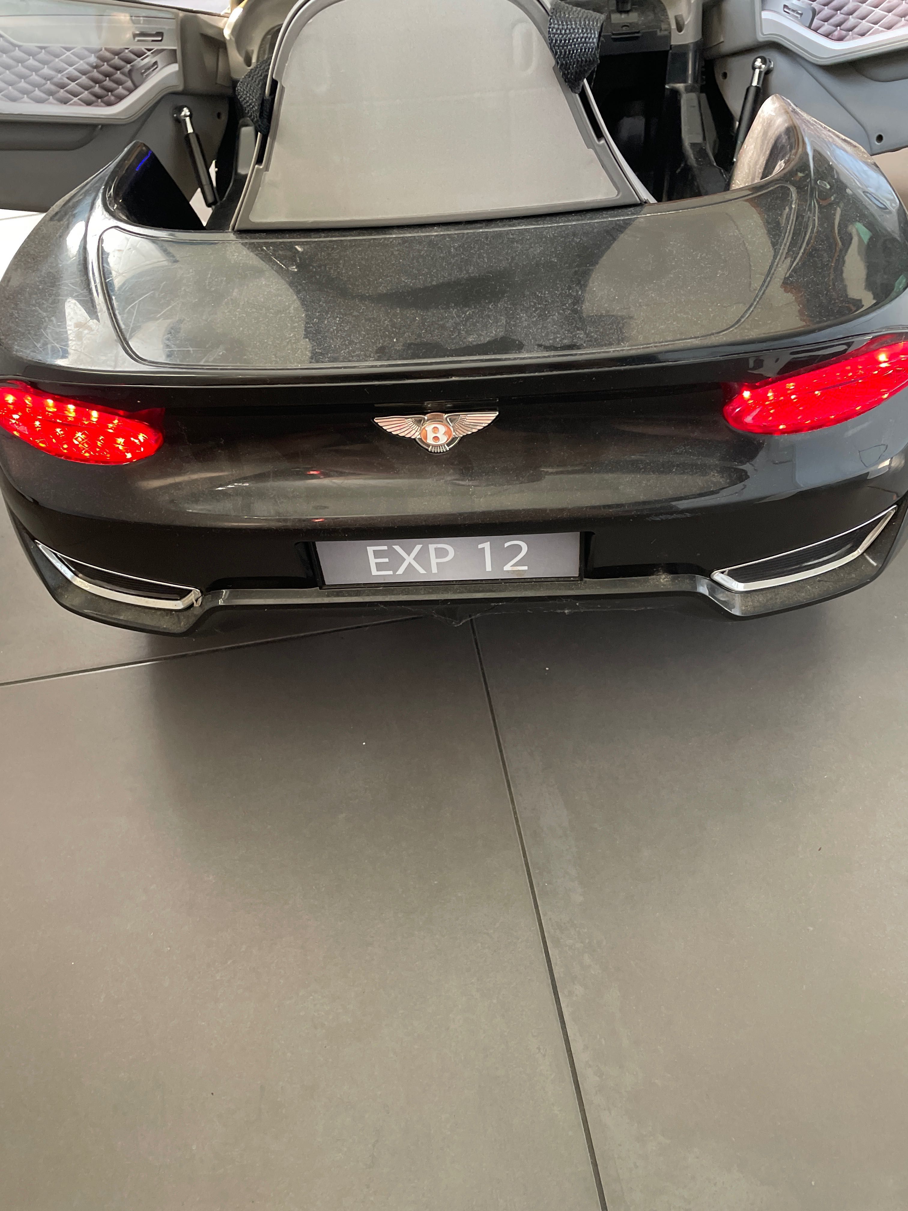 HOMCOM Bentley GT elétrico licenciado para crianças de 3-5 anos
