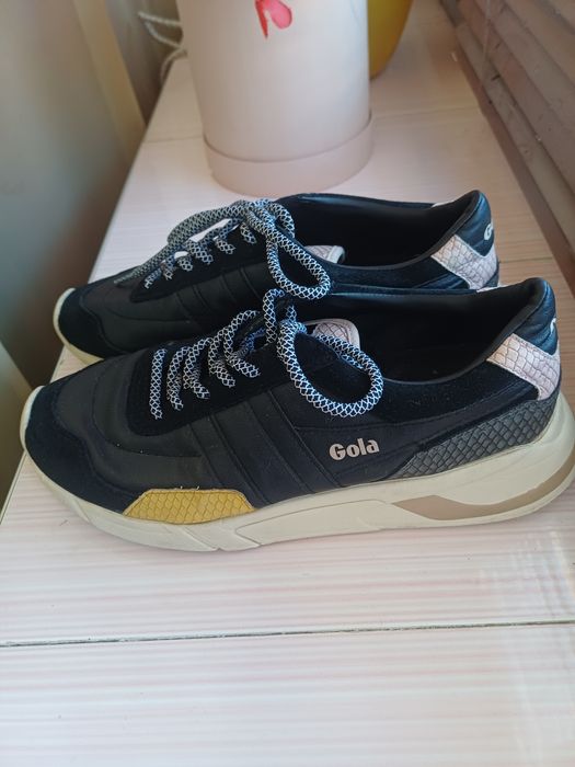 Жіночі кросівки фірми Gola 39 р