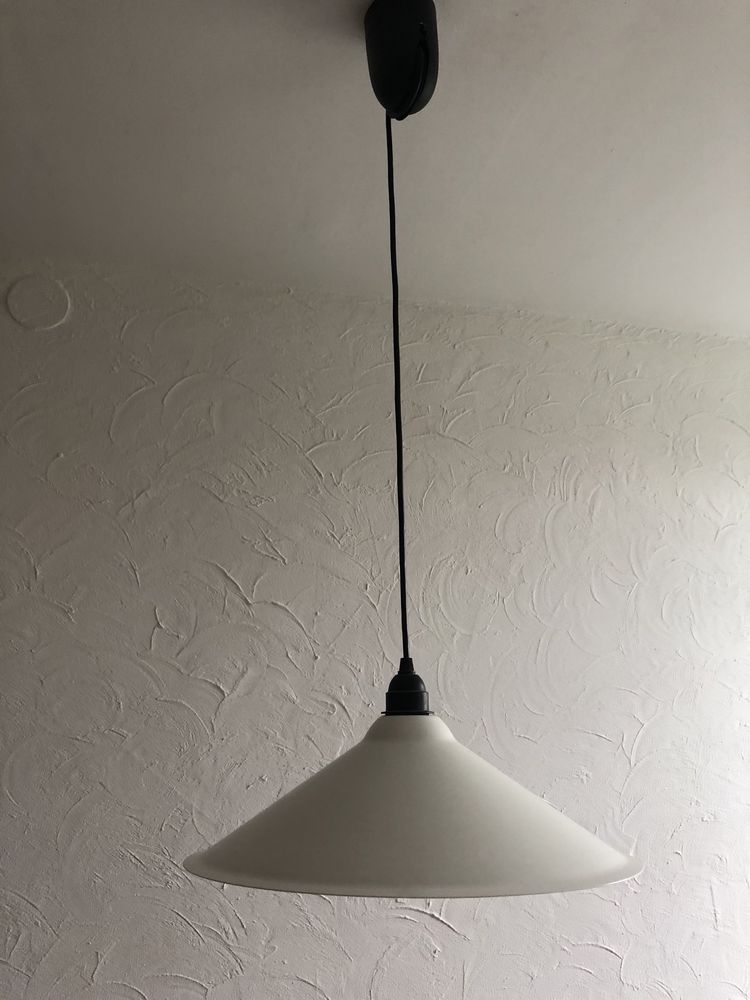 2  Lampy  sufitowe