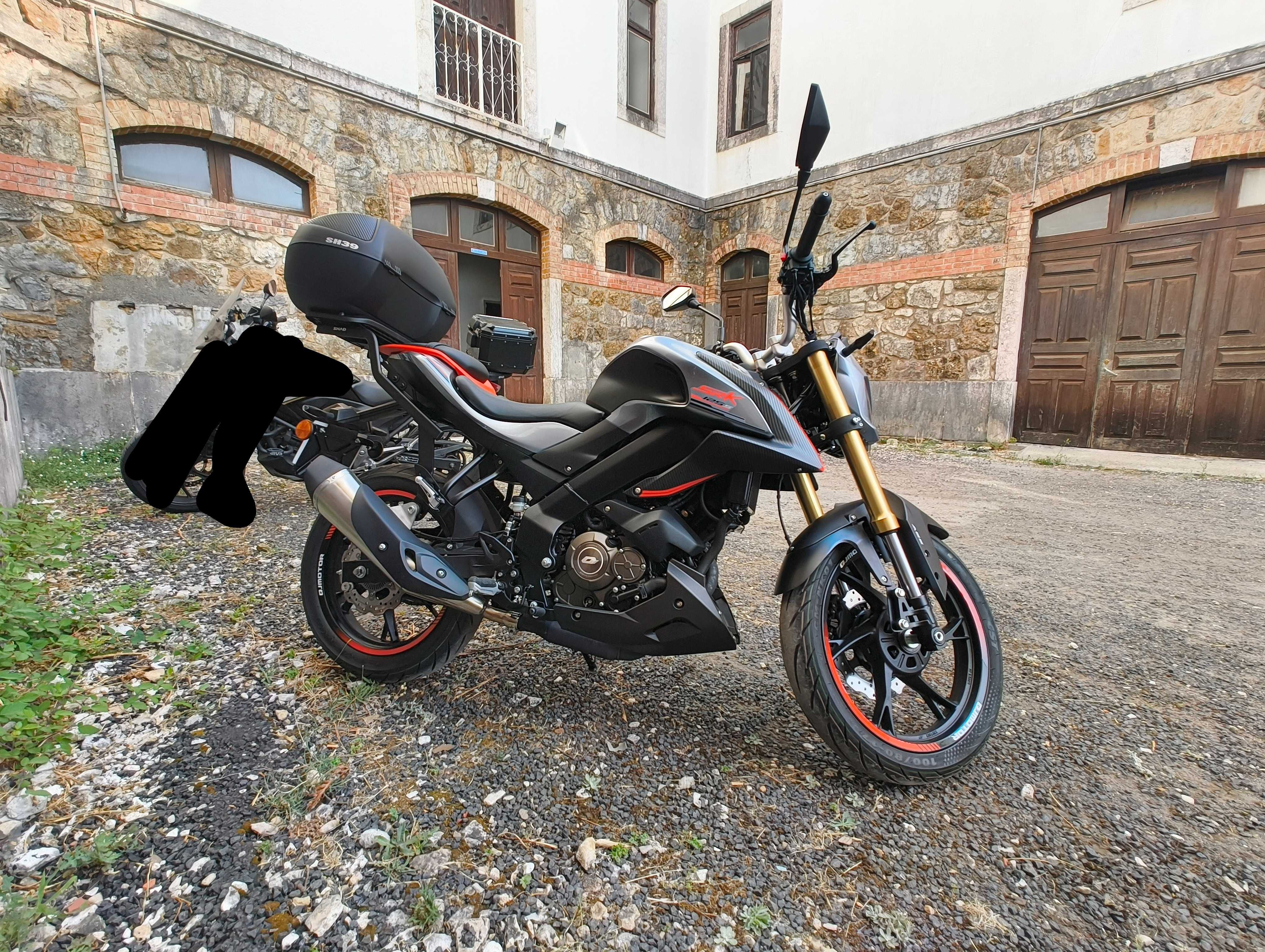 Qj Motor SRK 125S
