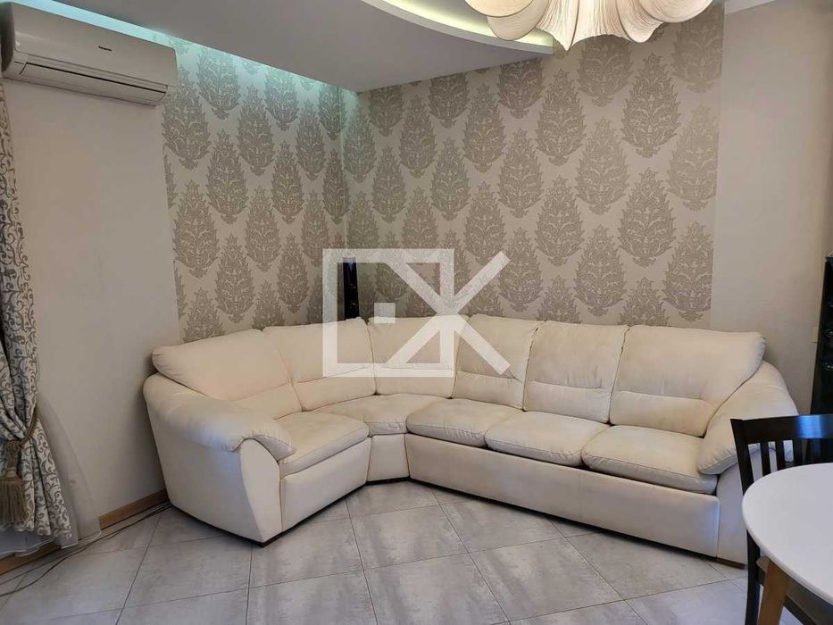 Оренда Будинок Оболонь Богатирська42 Без комісії  2 поверхи Міністерка