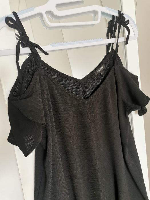 Urocza sukienka marki River Island