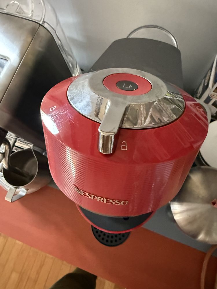 Nespresso Krups Vertuo Next Vermelha