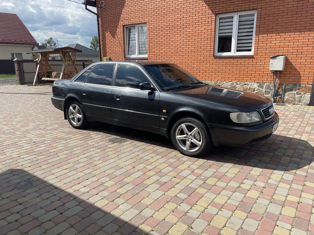 Ауді а 6 с4 2,5тді103 кв
