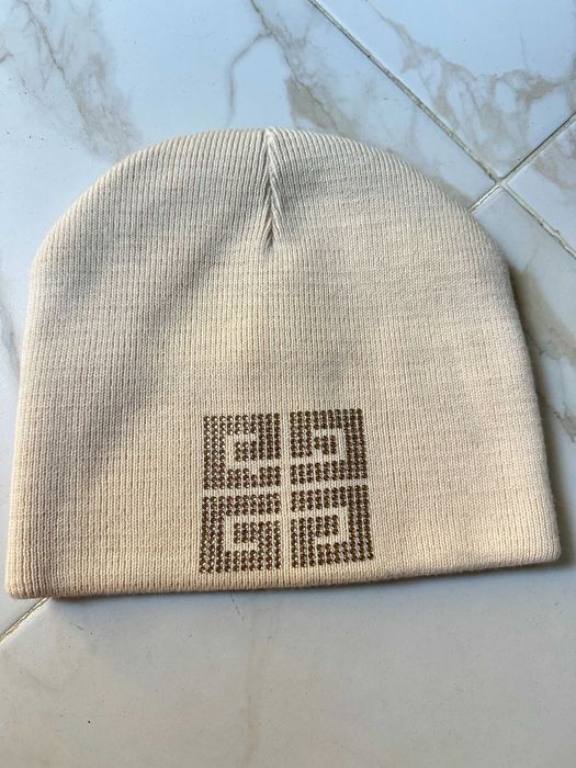 НОВІ жіночі шапки, розмір універсальний ПО ОПТОВИМ ЦІНАМ !