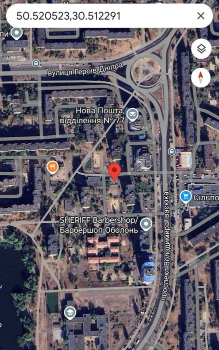 Парковочне місце на Оболоні