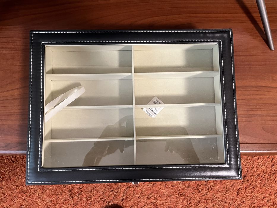 Футляр для окулярів