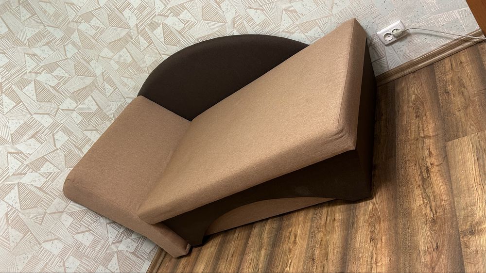 Продам диван, роздвижний. Диван з нішею.