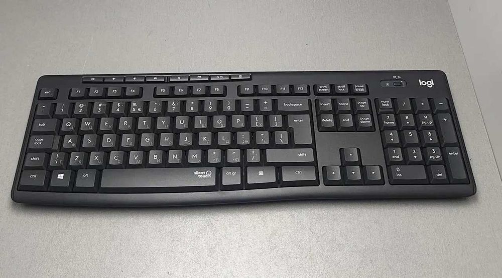 Комплект Безшумна клавіатура та мишка Logitech MK295 Silent UA