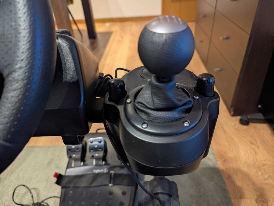 Playseat Challenge, Logitech G29 e Manete de Mudanças - Usado
