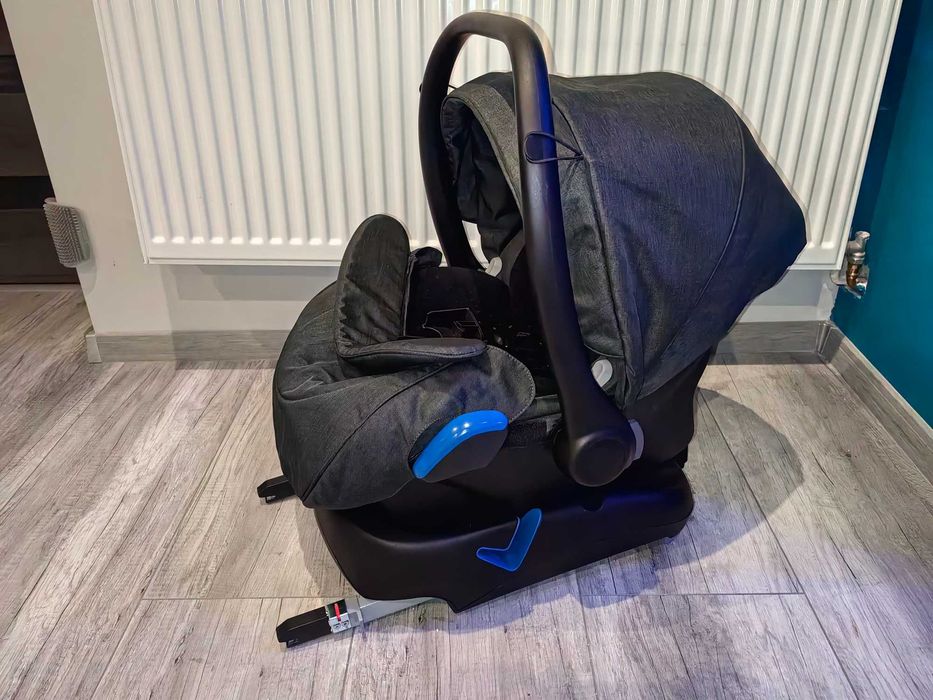 Fotelik samochodowy/łupina Adamex plus baza  z isofixem