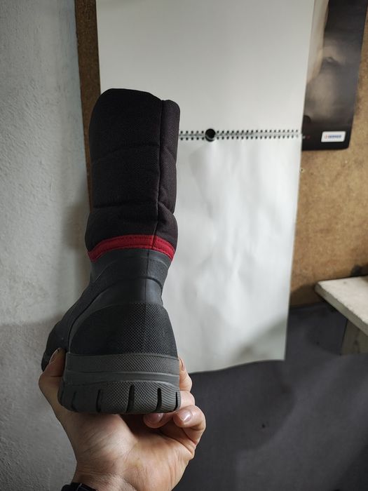 Śniegowce Quechua stan nowych butów. Rozmiar 43