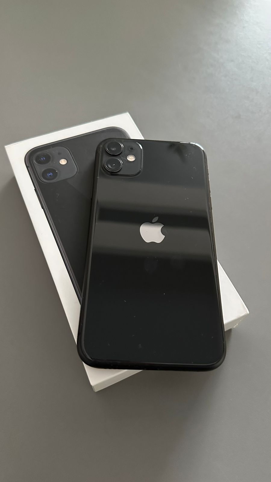 Apple iPhone 11 , 64 Гб