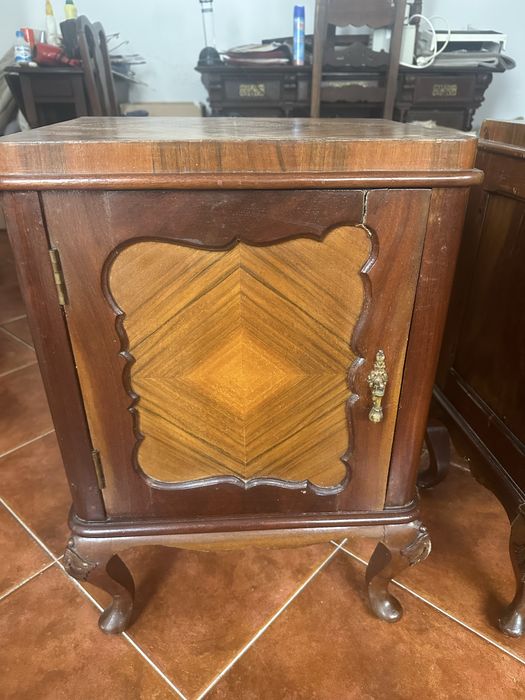 conjunto antigo em madeira maciça